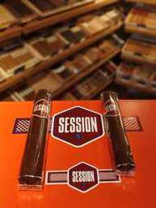 CAO SESSION GARAGE ROBUSTO