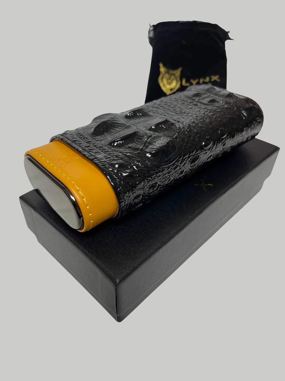 LYNX Alligator Leather Sleeve